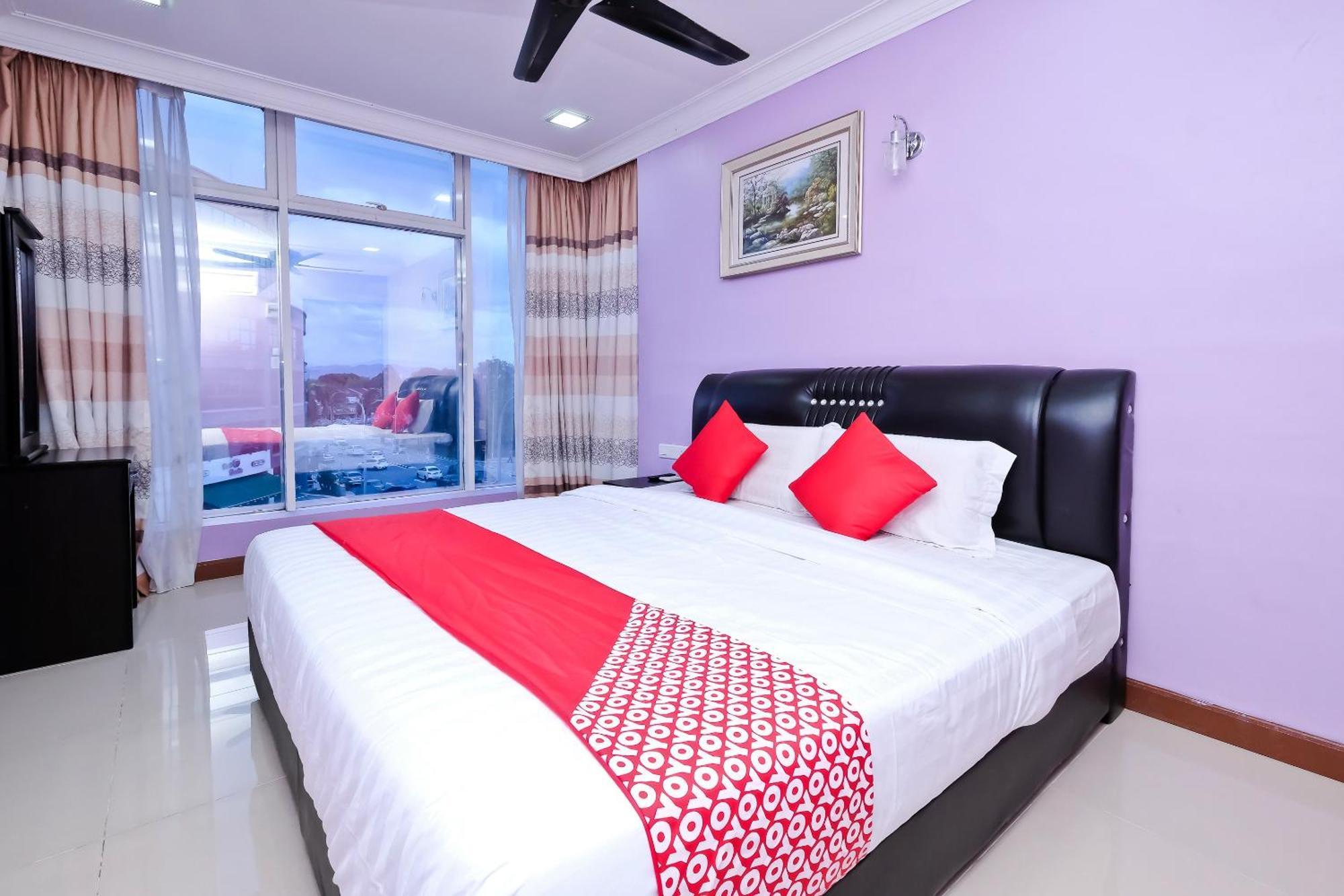 OYO 714 Arina Hotel Bangi Buitenkant foto